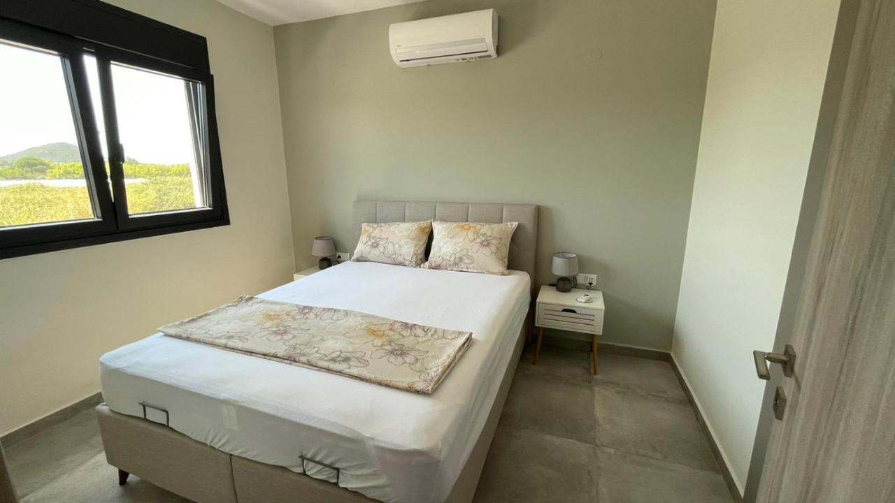 Thalassa Apartment Néa Péramos Eksteriør billede